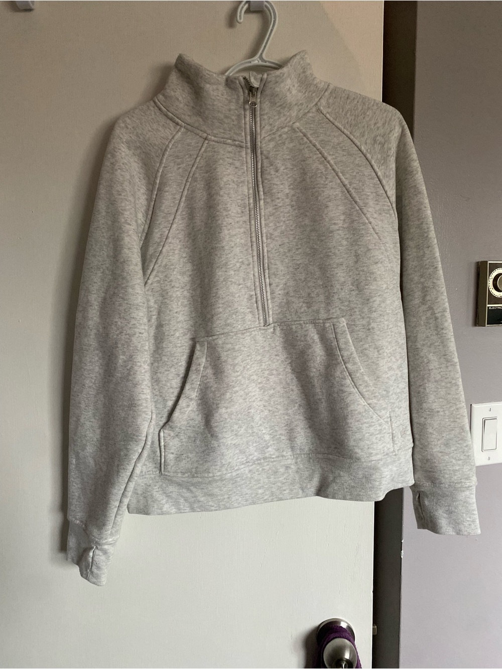Half-Zip Pullover Sweater - Light Gray